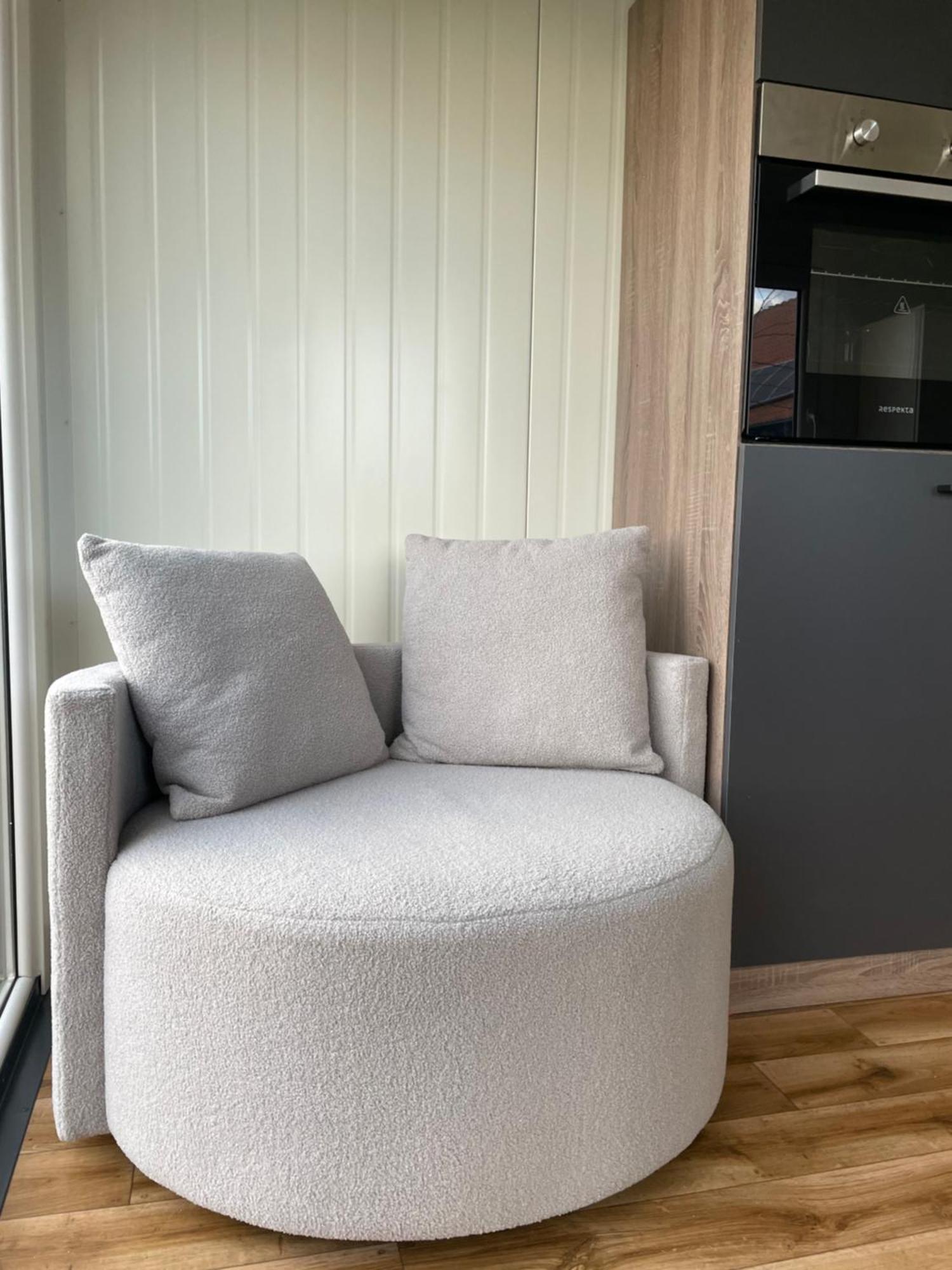 Luxe Tiny House Incl Jacuzzi En Strandhuisje In Zomerseizoen Meliskerke Buitenkant foto